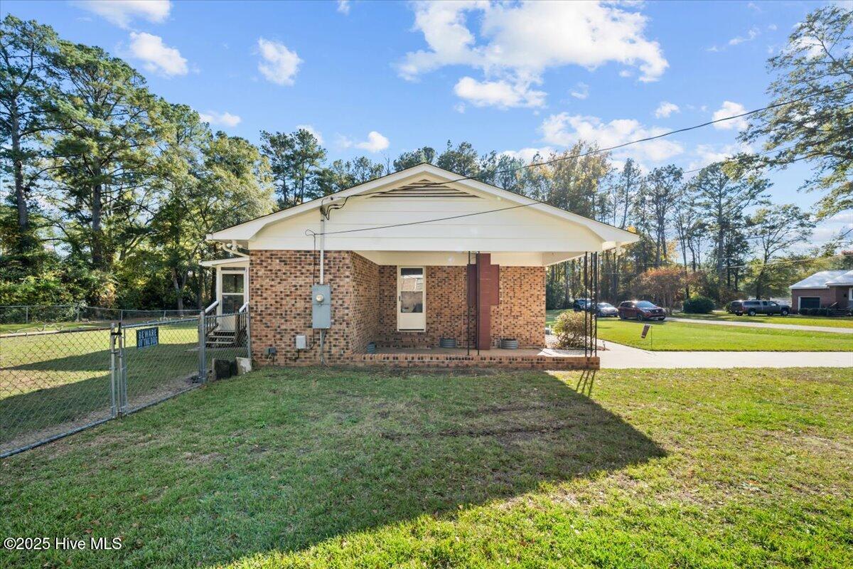 106 Starlight Drive Rockingham, NC 28379 - Photo 15 of 48 15-DSC02449