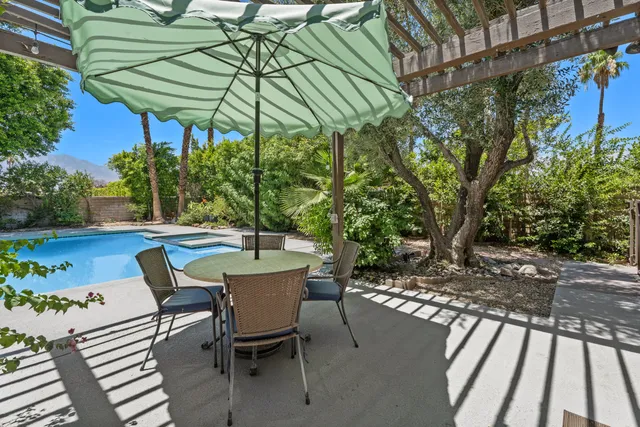 a view of outdoor space yard and patio