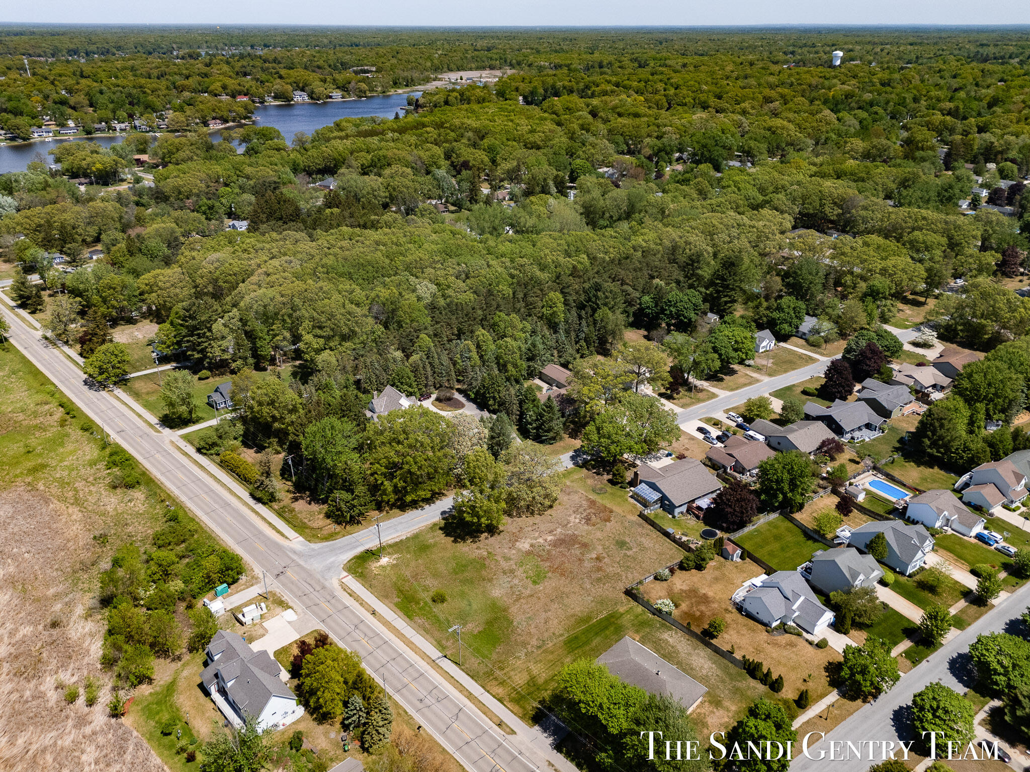 Rannes St Spring Lake Spring Lake, MI 49456 - Photo 10 of 16 DJI_20260522131131_0958_D