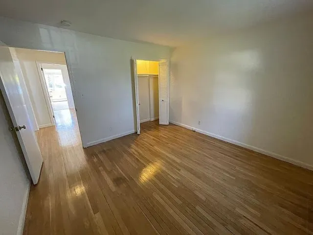 $999,999 | 16 Oenoke Place, Stamford, CT 06907