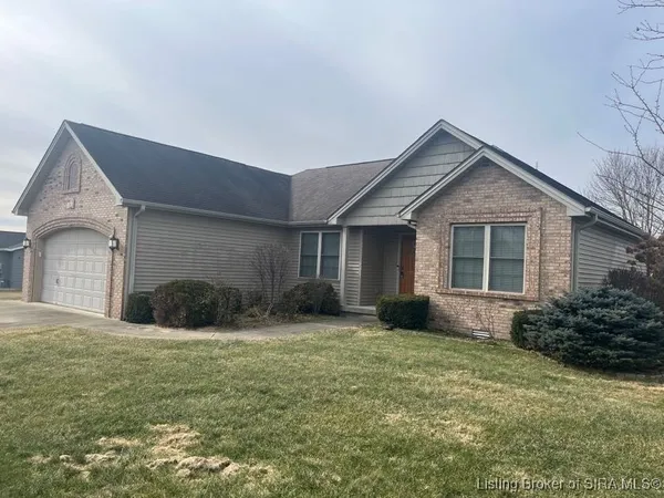 $249,900 | 76 Country Manor Boulevard, Madison, IN 47250