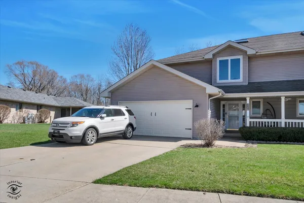 $320,000 | 426 South Walnut Street, Manteno, IL 60950