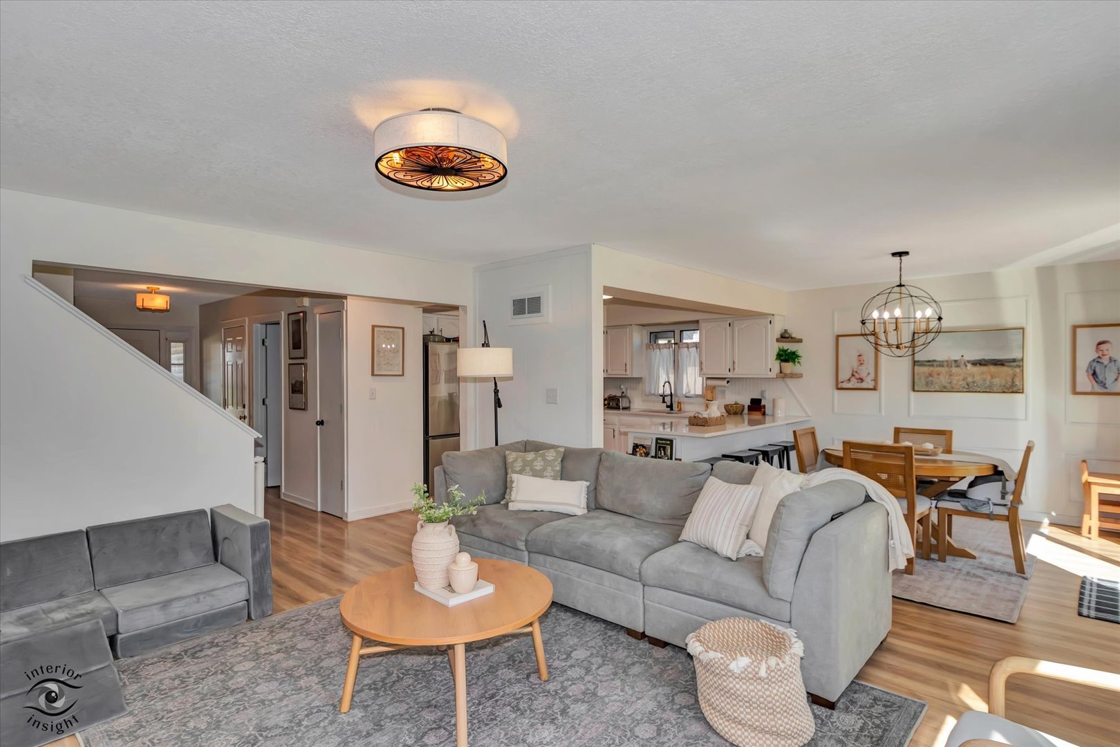 426 South Walnut Street Manteno, IL 60950 - Photo 8 of 26 a living room with furniture and a table