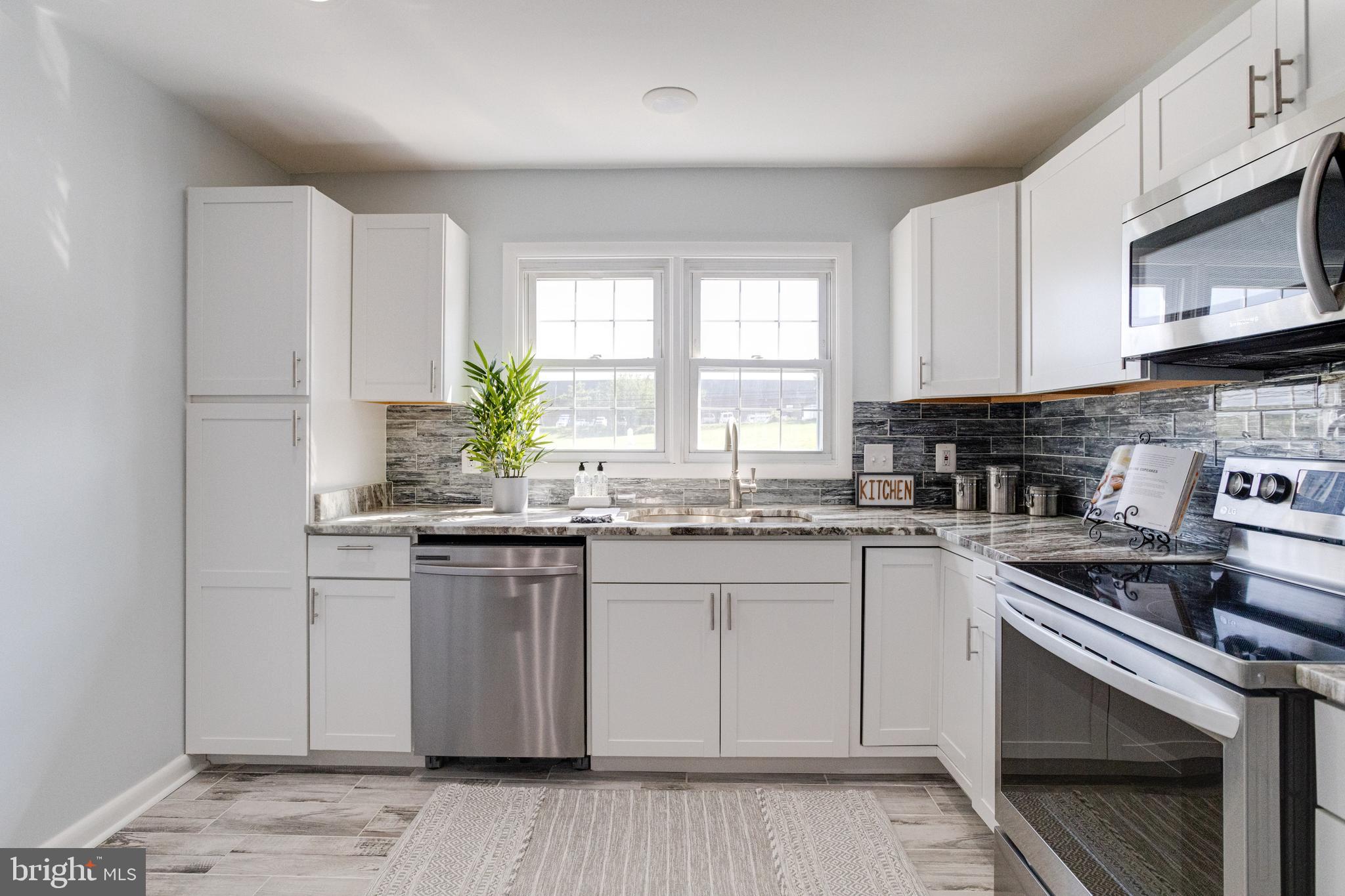 2020 North Rolling Road Baltimore, MD 21244 - Photo 13 of 45
