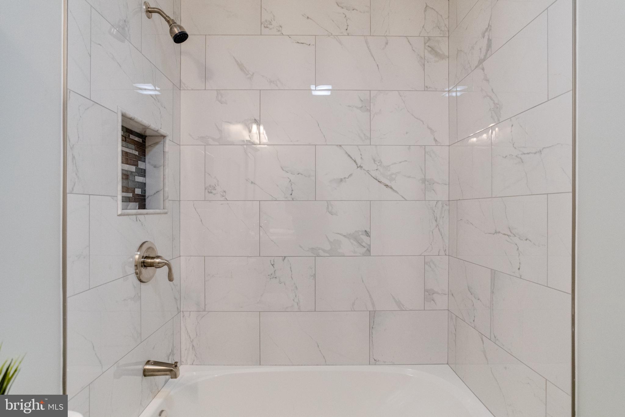 2020 North Rolling Road Baltimore, MD 21244 - Photo 17 of 45