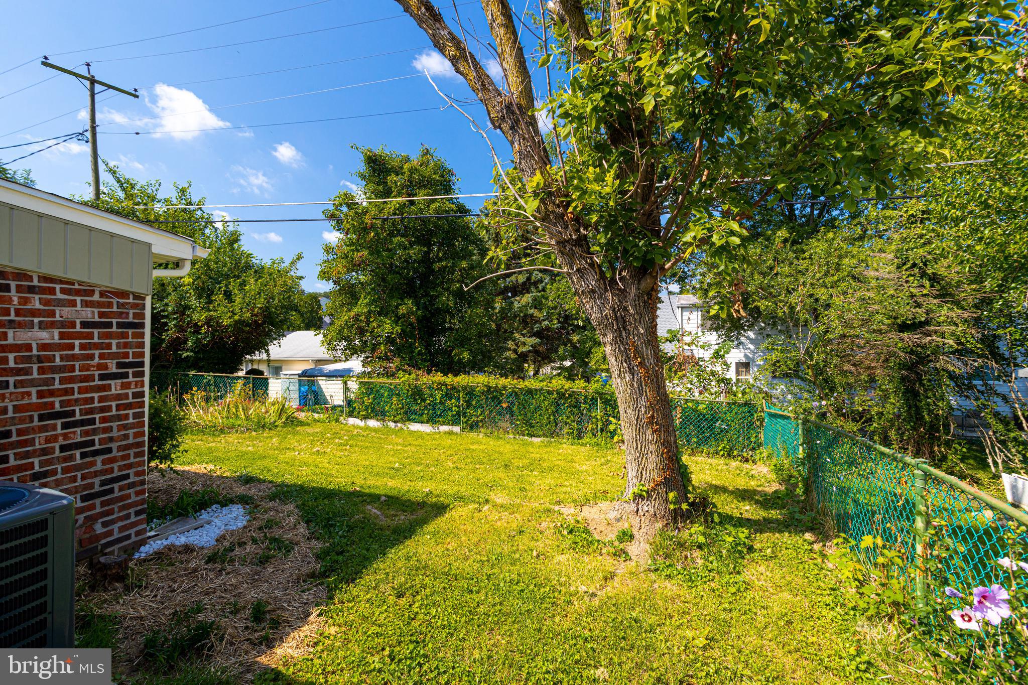 2020 North Rolling Road Baltimore, MD 21244 - Photo 41 of 45