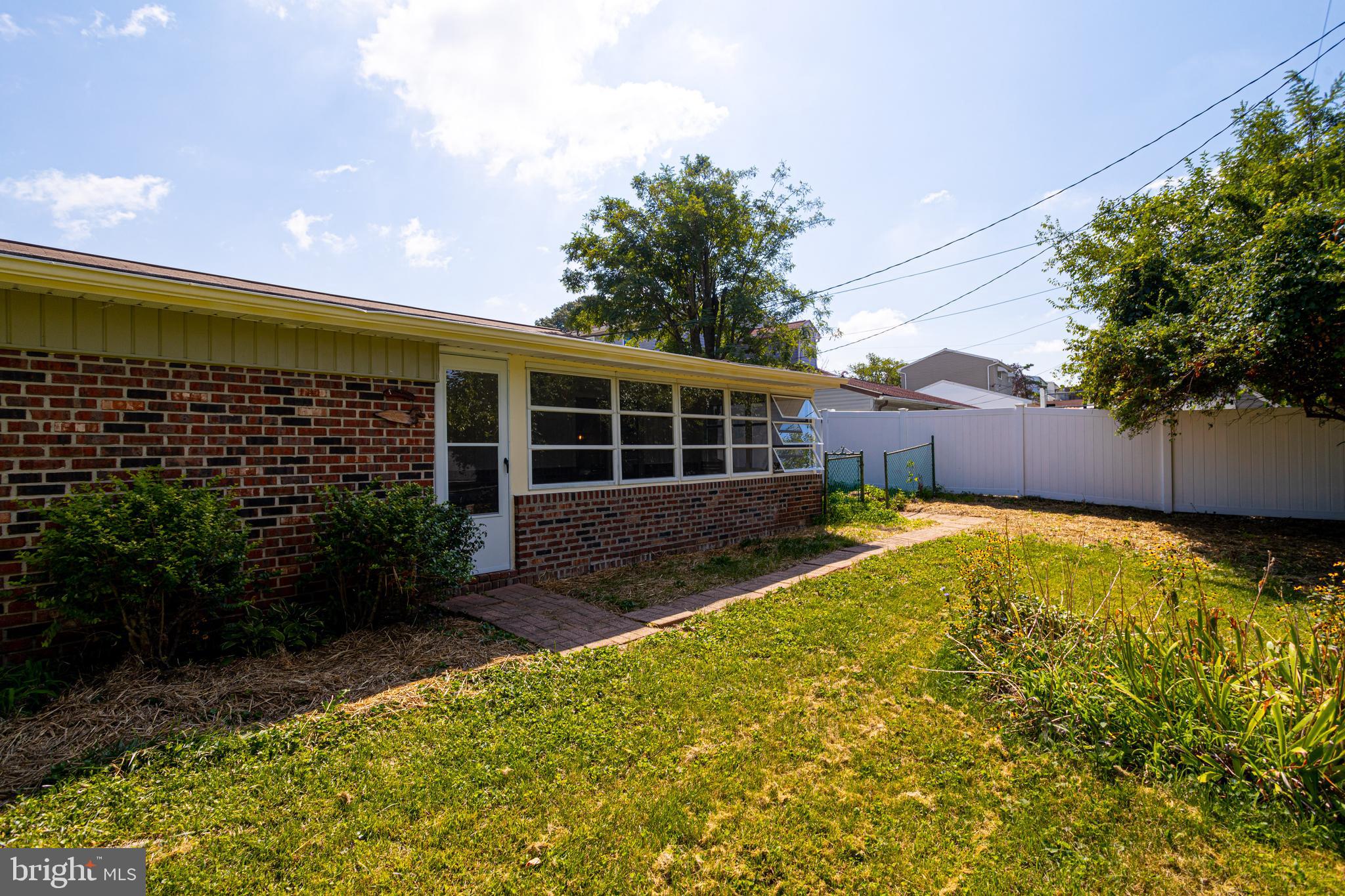 2020 North Rolling Road Baltimore, MD 21244 - Photo 43 of 45