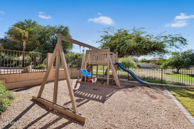 $2,900 | 6245 East Star Valley Street, Mesa, AZ 85215