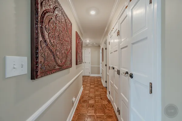 $1,035,000 | 4 Oak Brook Club Drive, Unit G205, Oak Brook, IL 60523