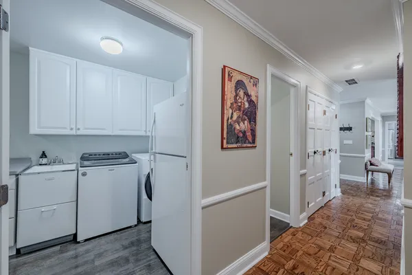 $1,035,000 | 4 Oak Brook Club Drive, Unit G205, Oak Brook, IL 60523