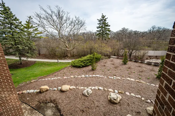 $1,035,000 | 4 Oak Brook Club Drive, Unit G205, Oak Brook, IL 60523