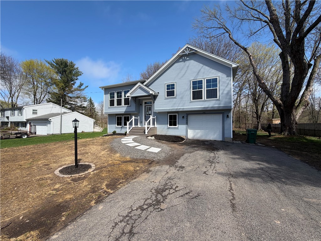 6648 Lakeside Road Ontario, NY 14519 - Photo 1 of 42