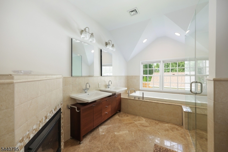 220 Wychwood Road Westfield, NJ 07090 - Photo 21 of 40