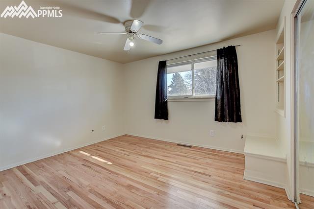 4414 Ridgeglen Road Colorado Springs, CO 80918 - Photo 10 of 34