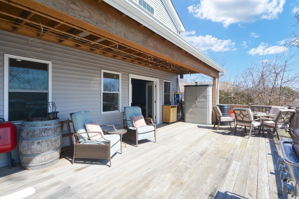 71 Uxbridge Road Mendon, MA 01756 - Photo 15 of 31 Gallery Image 15