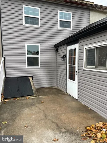 $1,400 | 105 Spring Garden Street, Leesport, PA 19533