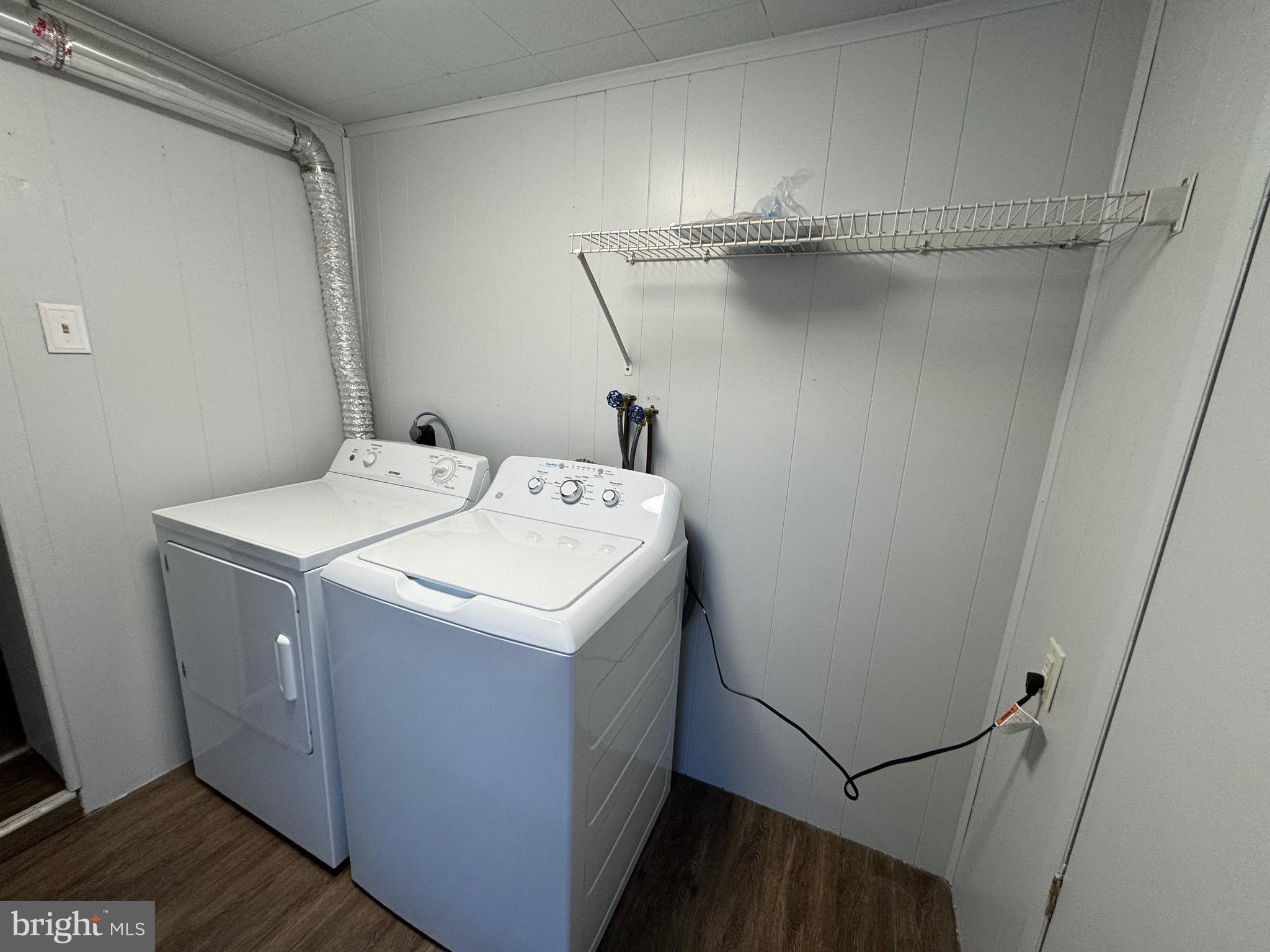 105 Spring Garden Street Leesport, PA 19533 - Photo 14 of 16 a utility room with dryer and washer