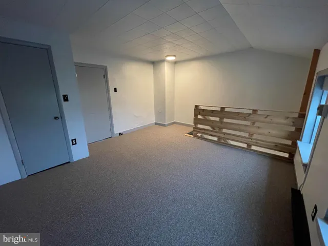 $1,400 | 105 Spring Garden Street, Leesport, PA 19533