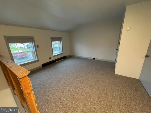 $1,400 | 105 Spring Garden Street, Leesport, PA 19533