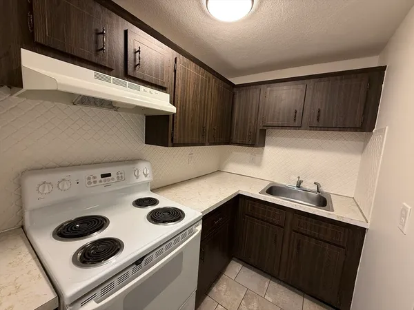 $1,900 | 154 Main Street, Unit 14, Everett, MA 02149