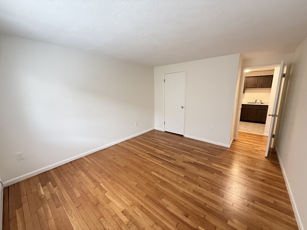 154 Main Street, Unit 14 Everett, MA 02149 - Photo 6 of 10