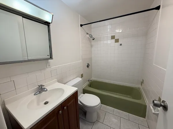 $1,900 | 154 Main Street, Unit 14, Everett, MA 02149