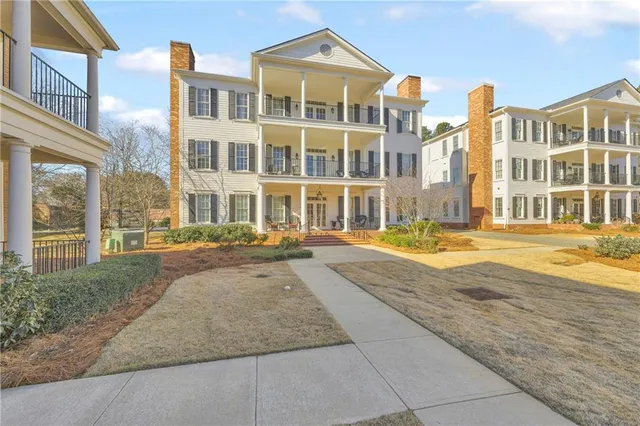 $320,000 | 100 Ansonborough Lane, Unit 703, Athens, GA 30605