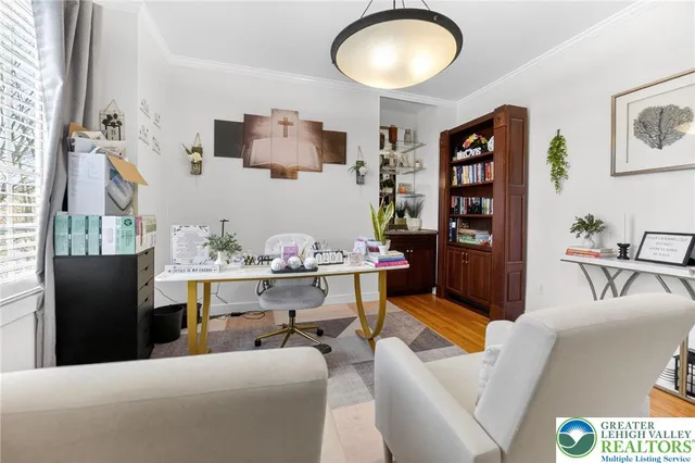 $849,900 | 2588 Kings Mill Road, Hellertown, PA 18055