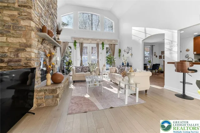 $849,900 | 2588 Kings Mill Road, Hellertown, PA 18055