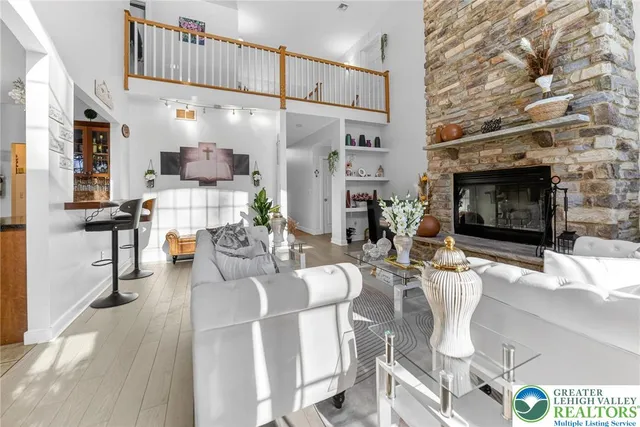 $849,900 | 2588 Kings Mill Road, Hellertown, PA 18055