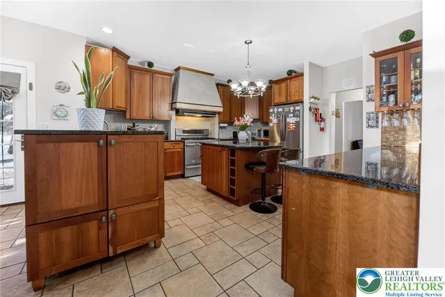 $849,900 | 2588 Kings Mill Road, Hellertown, PA 18055