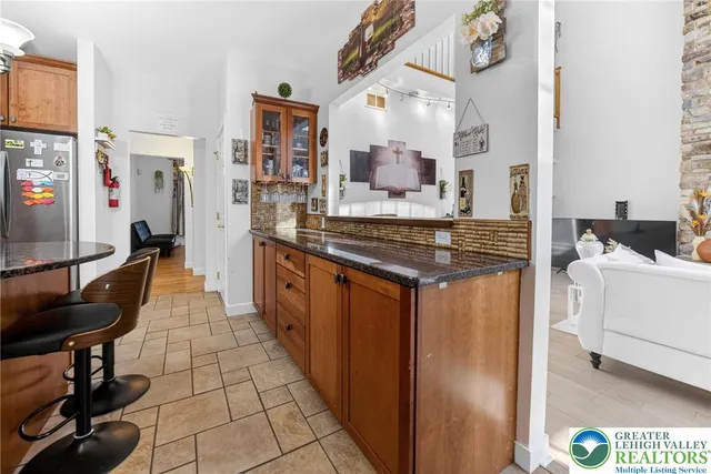 $849,900 | 2588 Kings Mill Road, Hellertown, PA 18055