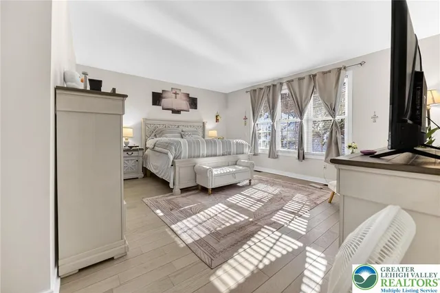 $849,900 | 2588 Kings Mill Road, Hellertown, PA 18055