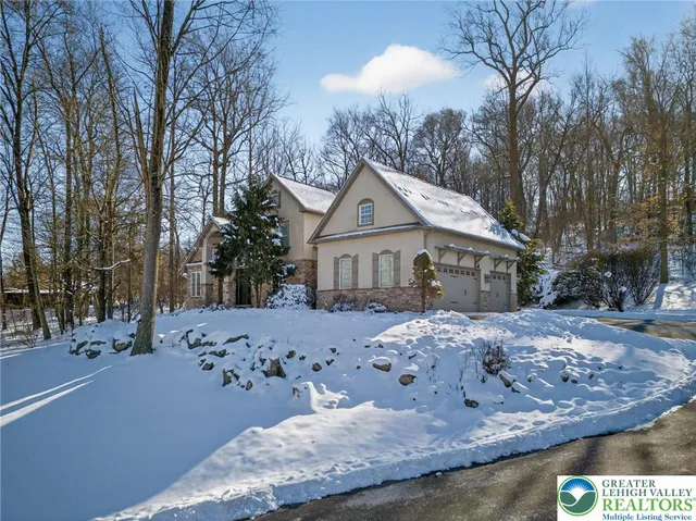 $849,900 | 2588 Kings Mill Road, Hellertown, PA 18055