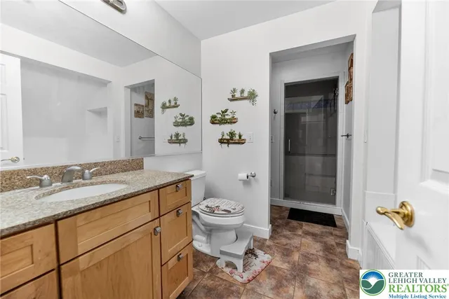 $849,900 | 2588 Kings Mill Road, Hellertown, PA 18055