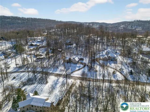 $849,900 | 2588 Kings Mill Road, Hellertown, PA 18055