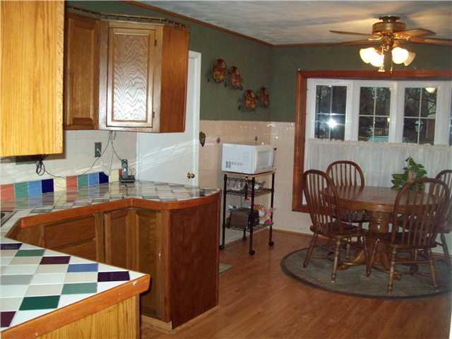 7367 Avalon Trail Road Indianapolis, IN 46250 - Photo 13 of 24 Gallery Image 13