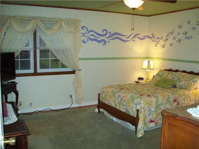 7367 Avalon Trail Road Indianapolis, IN 46250 - Photo 16 of 24 Gallery Image 16