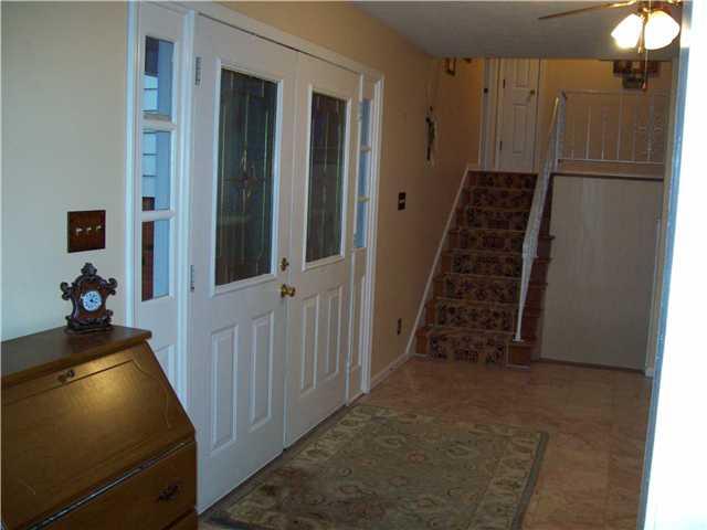 7367 Avalon Trail Road Indianapolis, IN 46250 - Photo 3 of 24 Gallery Image 3