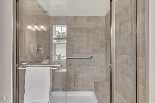 $2,495 | 747 Catherine Lake Court, Fuquay-Varina, NC 27526