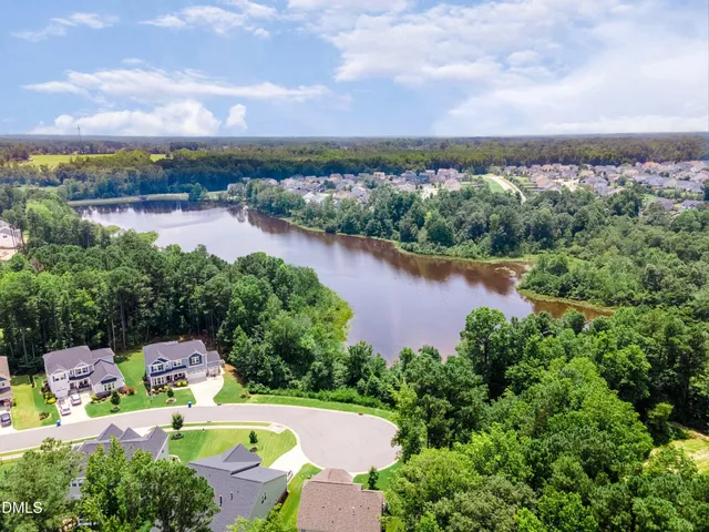 $2,495 | 747 Catherine Lake Court, Fuquay-Varina, NC 27526