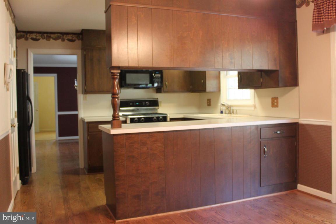 2417 Butter Road Lancaster, PA 17601 - Photo 3 of 23