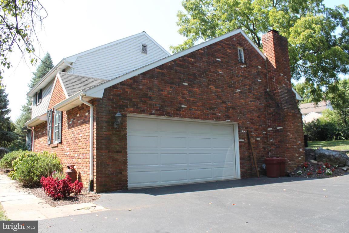 2417 Butter Road Lancaster, PA 17601 - Photo 21 of 23