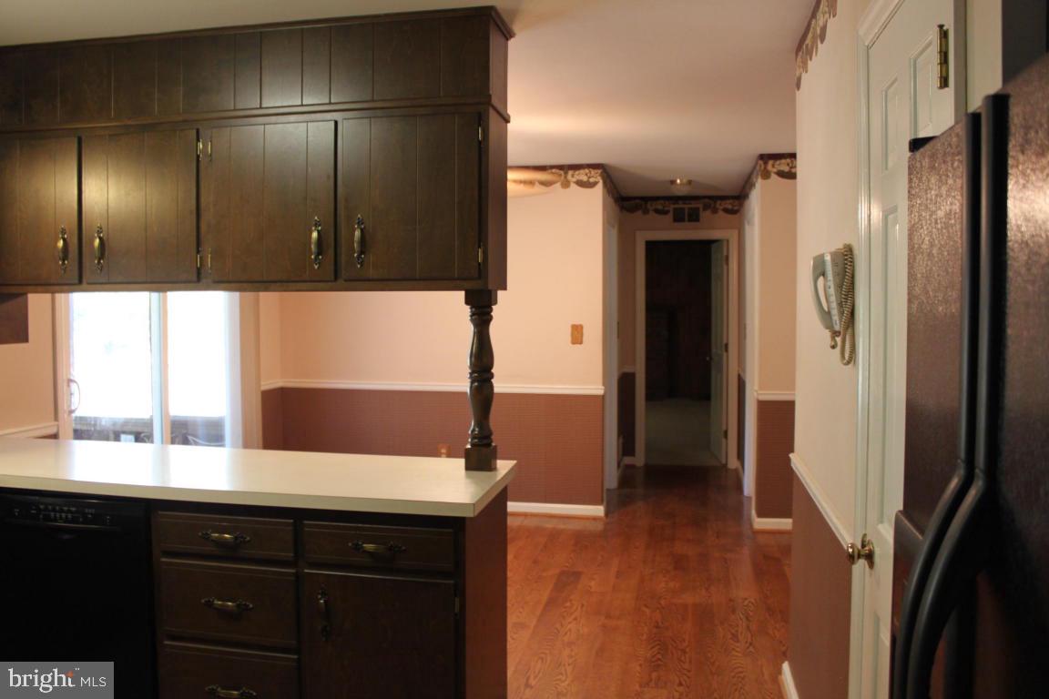 2417 Butter Road Lancaster, PA 17601 - Photo 4 of 23