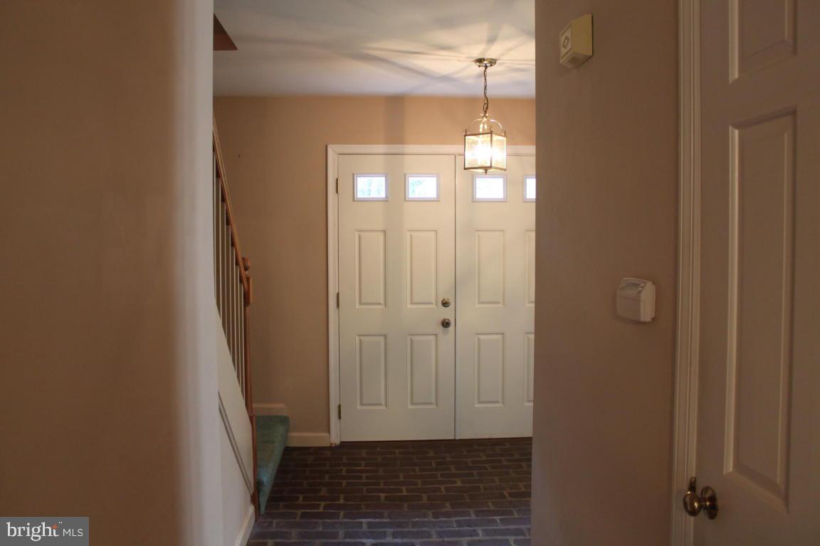 2417 Butter Road Lancaster, PA 17601 - Photo 8 of 23