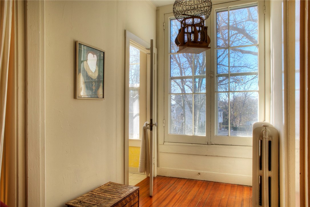 569 Spring Street, Unit 1N Newport, RI 02840 - Photo 16 of 21