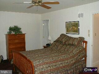 230 Nicole Way Sinking Spring, PA 19608 - Photo 4 of 6 Gallery Image 4