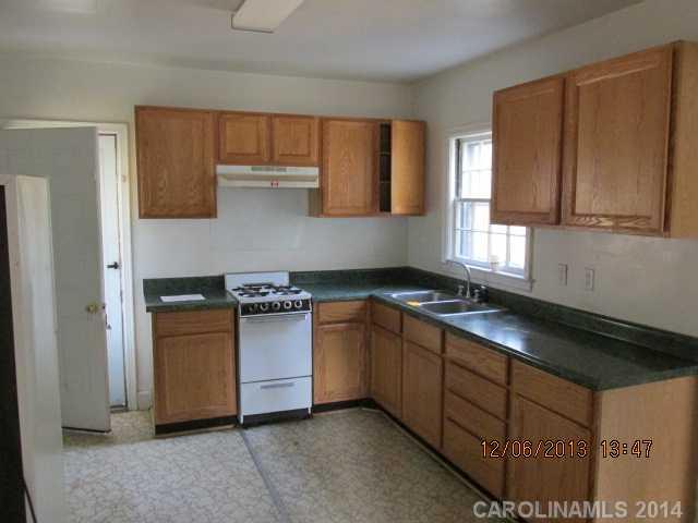 3112 Dublin Road Charlotte, NC 28208 - Photo 3 of 8 Gallery Image 3