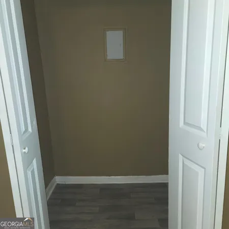 a close view of kitchen