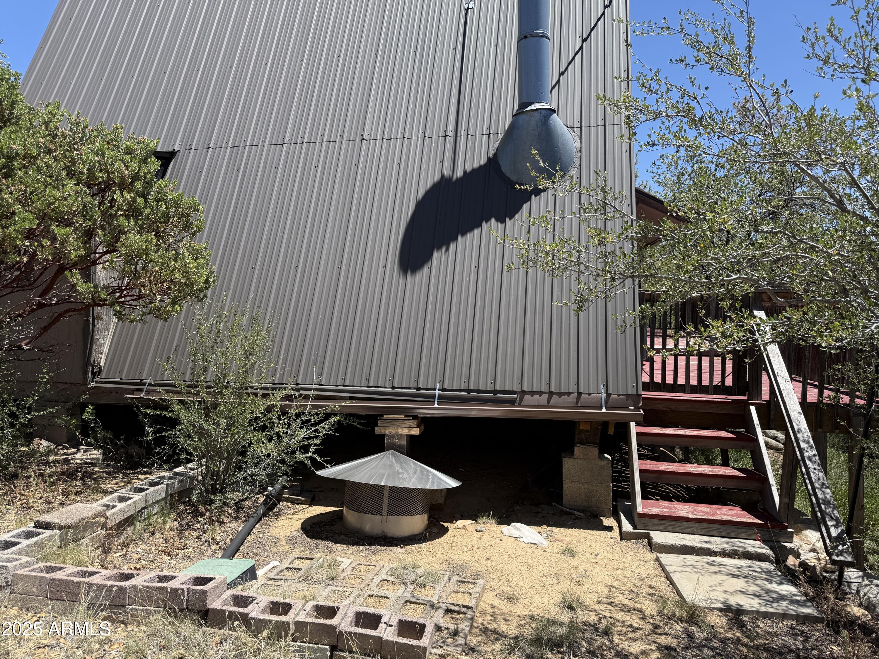 6557 Mountain View Road Crown King, AZ 86343 - Photo 19 of 21